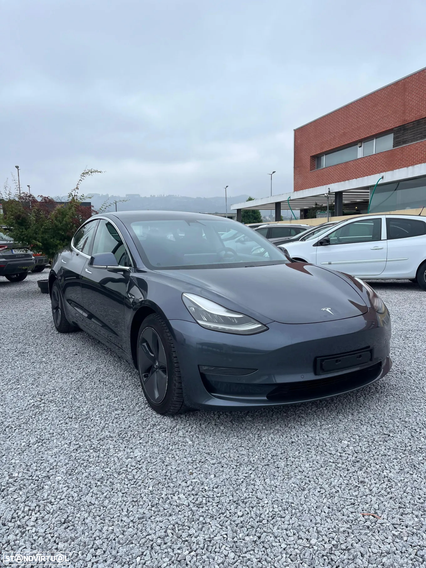 Tesla Model 3 Long-Range Dual Motor AWD - 3