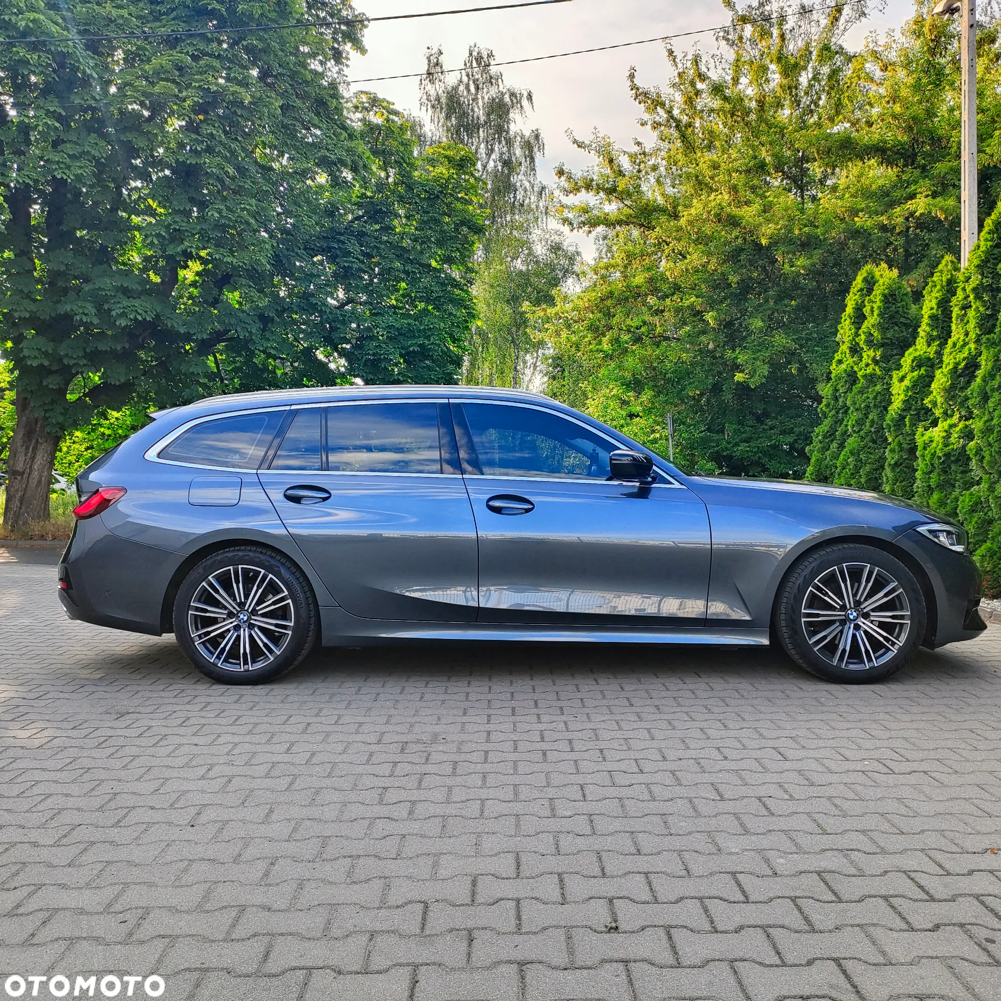BMW Seria 3 320d Luxury Line - 4