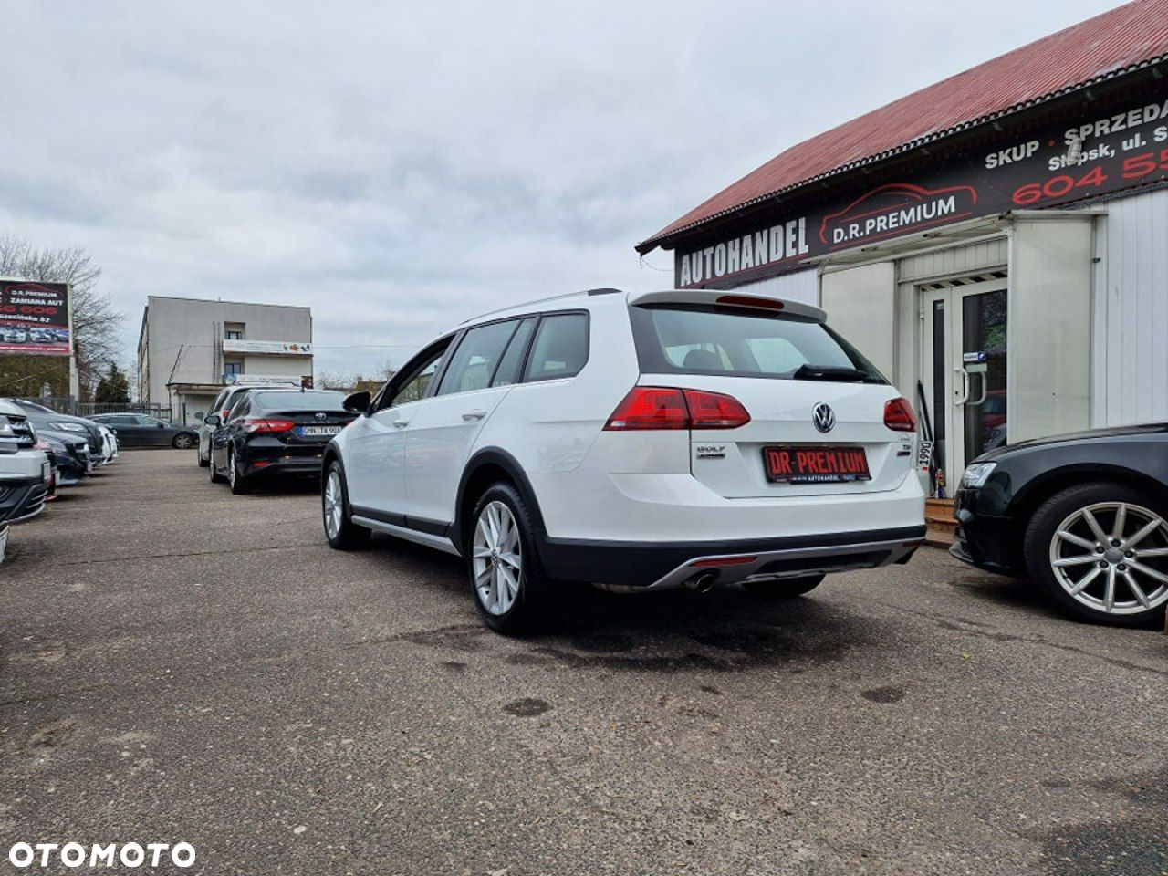 Volkswagen Golf - 5