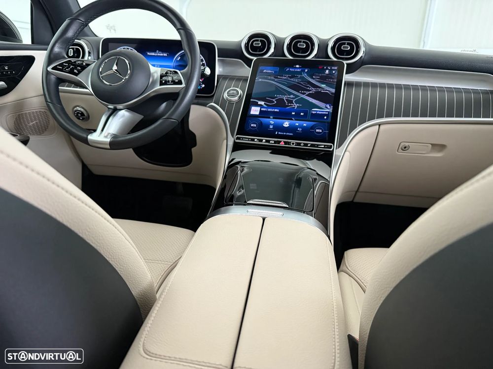 Mercedes-Benz GLC 300 e 4Matic 9G-TRONIC Avantgarde Advanced - 40