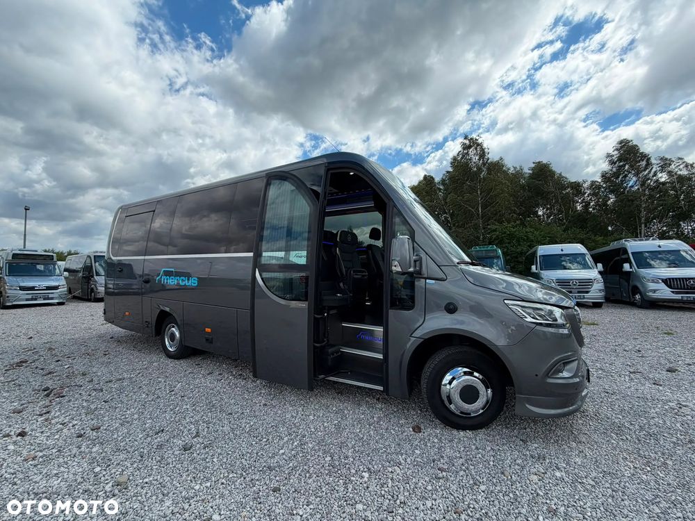 Mercedes-Benz Sprinter 519 - 14