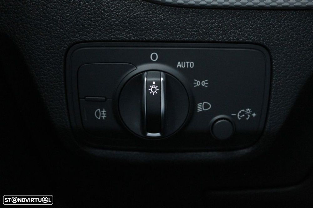 Audi Q2 30 TFSI Advanced - 29