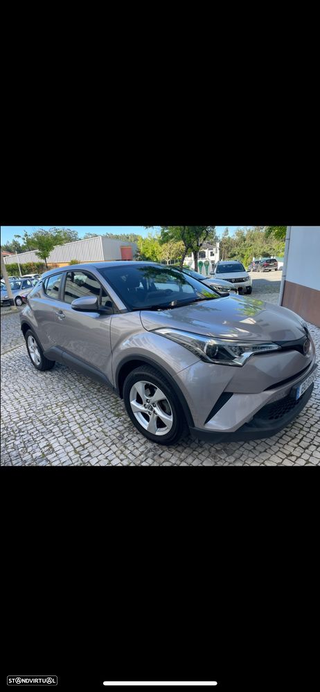 Toyota C-HR 1.2 Turbo - 1