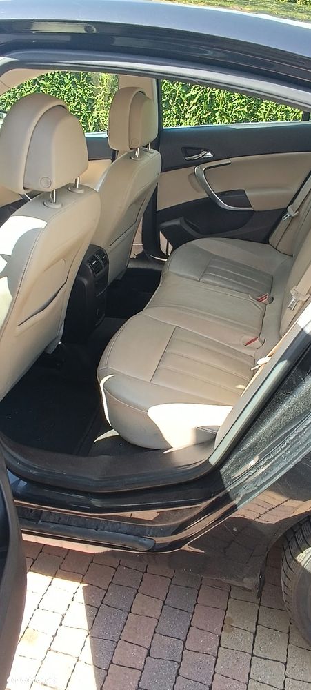 Opel Insignia - 10
