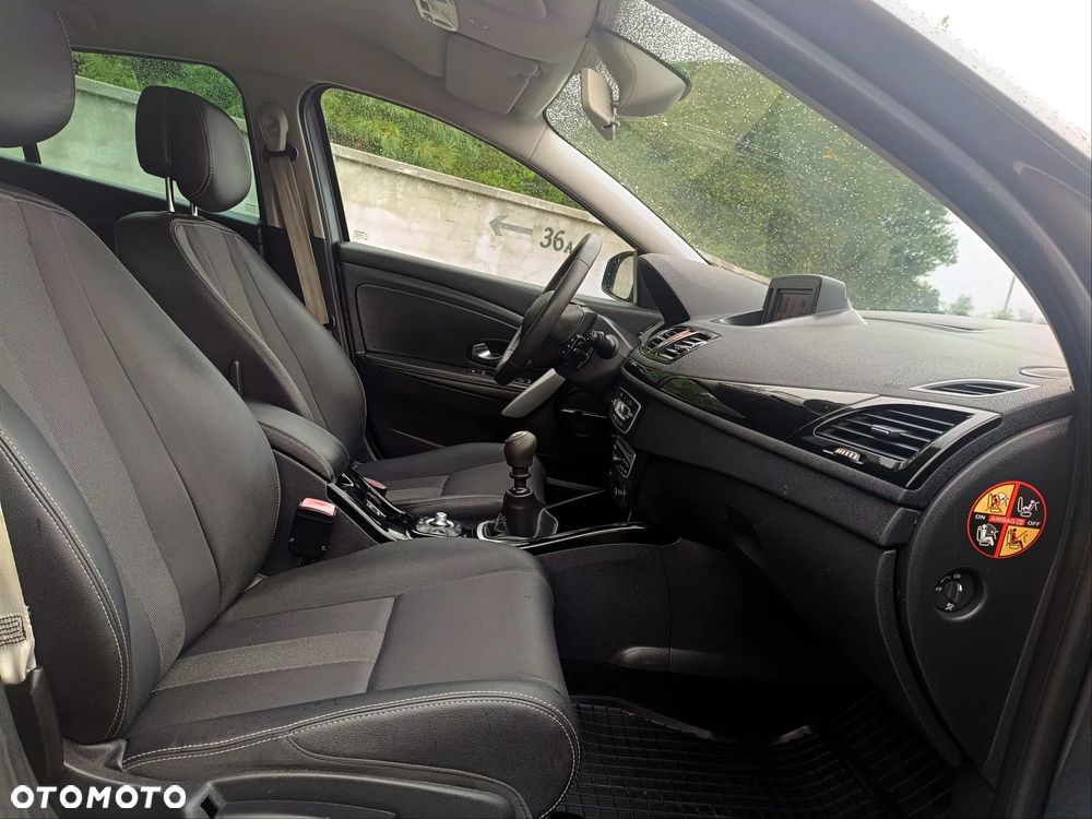 Renault Megane 1.9 dCi Bose Edition - 14