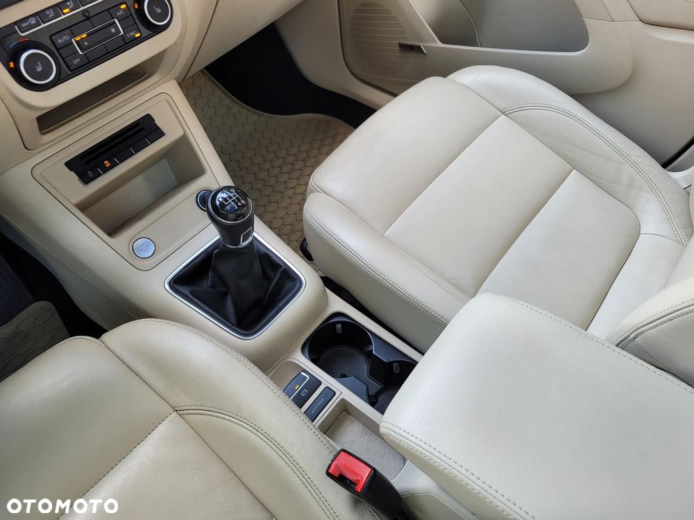 Volkswagen Tiguan 1.4 TSI Perfectline R-Style - 19