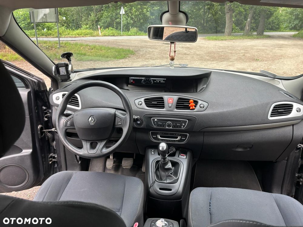 Renault Scenic - 4