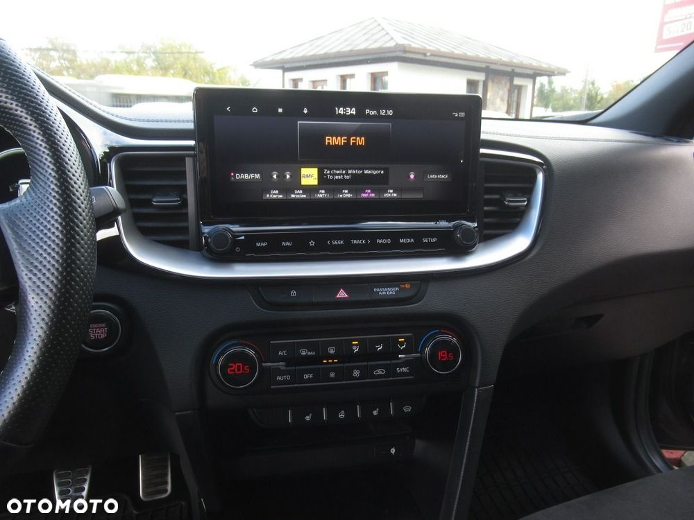 Kia Ceed 1.5 T-GDI GT-Line - 17