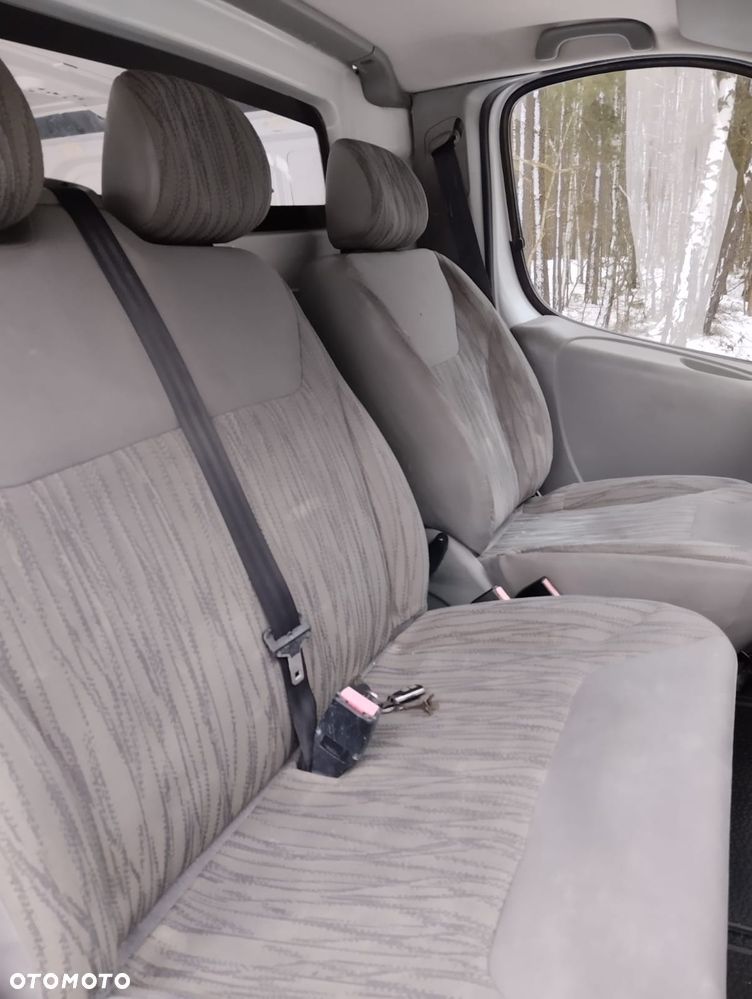 Opel Vivaro - 9