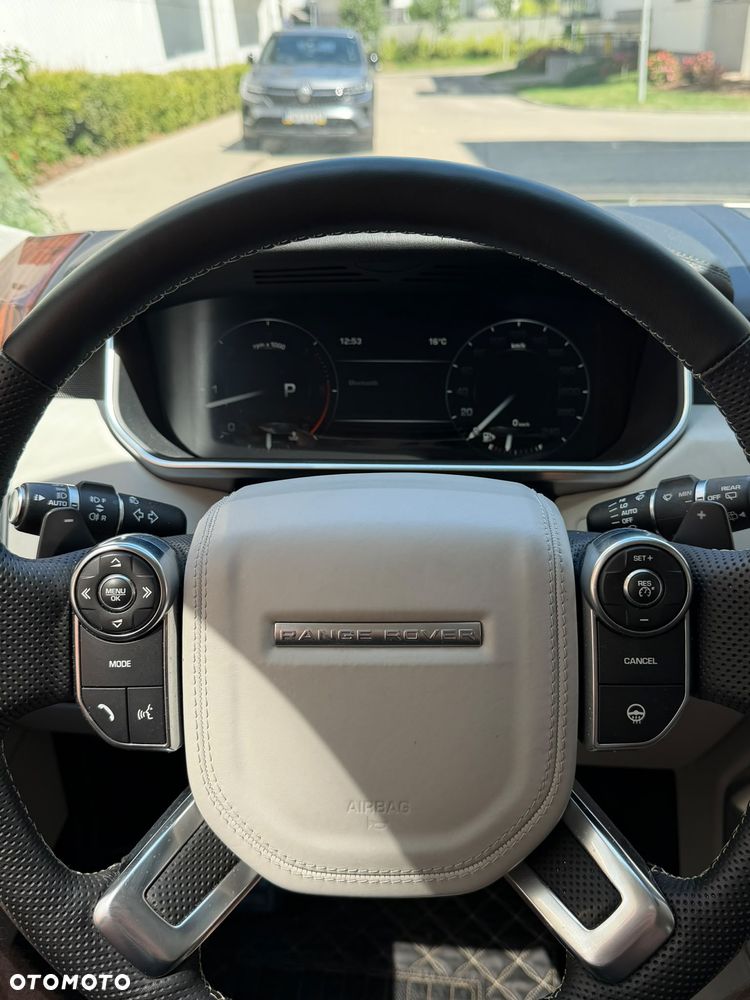 Land Rover Range Rover 4.4SD V8 AB Black - 11