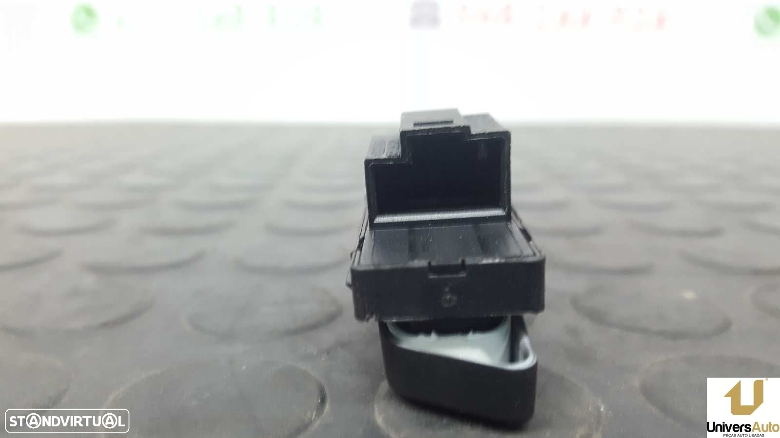 CONTROLE DE BLOQUEIO DE PORTA VOLKSWAGEN GOLF V BERLINA (1K1) IGOLF - 3