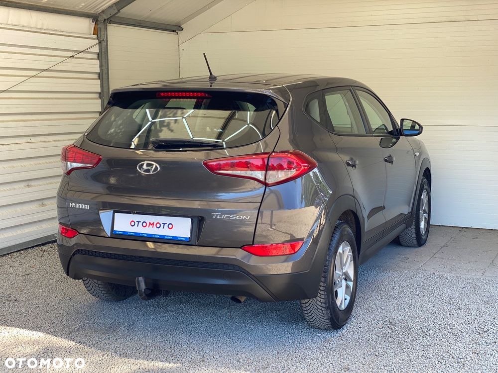 Hyundai Tucson blue 1.6 GDi 2WD Navi - 32
