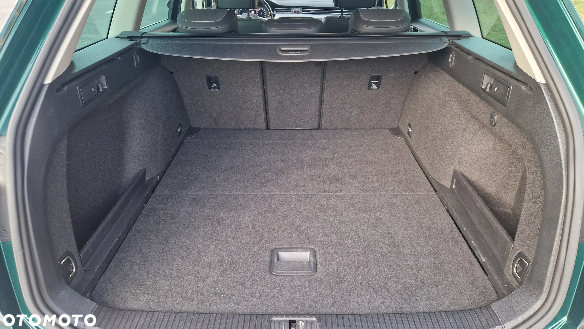 Volkswagen Passat Alltrack 2.0 TSI 4Mot DSG - 13