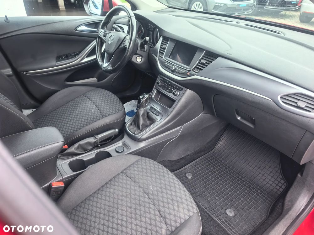 Opel Astra 1.2 T Elegance S&S - 12