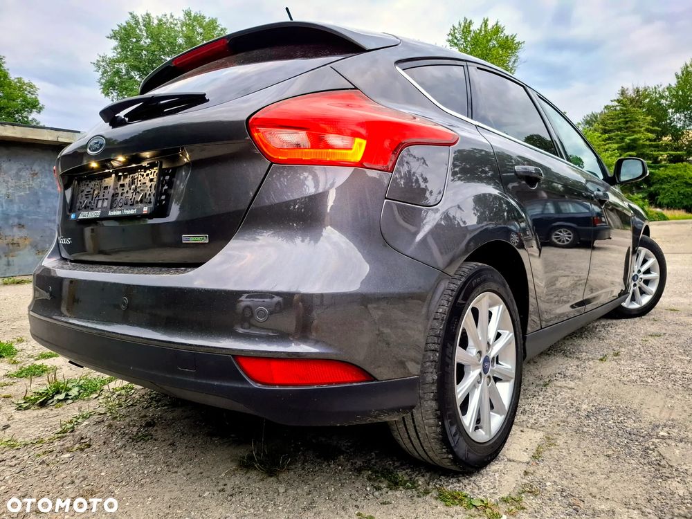 Ford Focus - 27