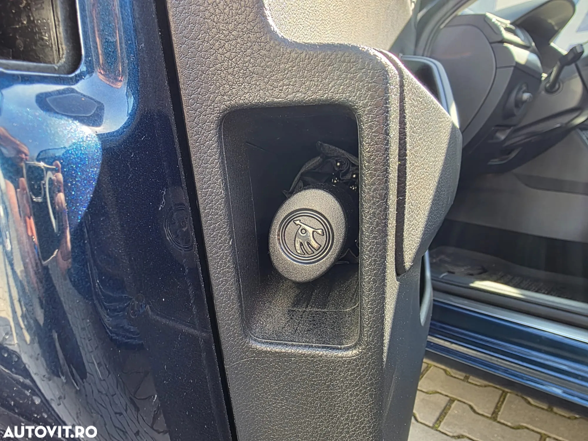Skoda Superb Combi 2.0 TDI DSG Ambition - 21