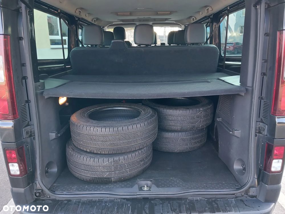 Renault Trafic SpaceClass 2.0 dCi - 19