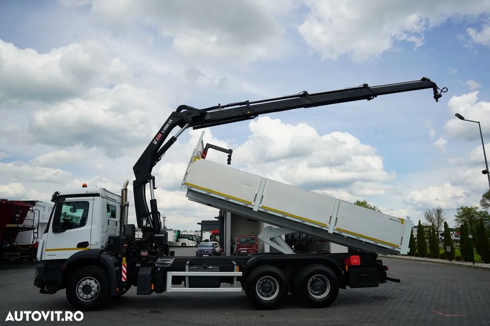 Mercedes-Benz AROCS 2636 / 6X4 / BASCULATOR / + HIAB X-HIDUO 228 E-3 HDS / TELECOMANDĂ / FURCĂ PENTRU PALEȚI / EURO 6 - 3