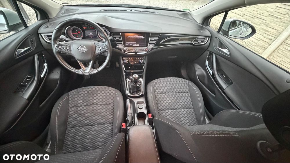 Opel Astra - 22