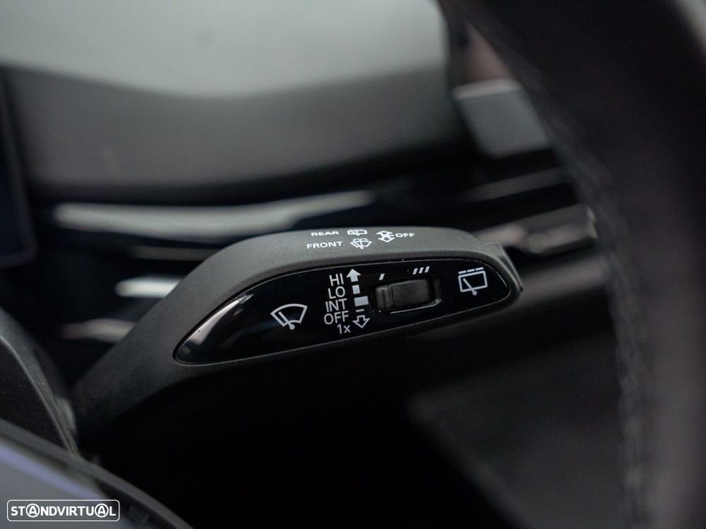 MG MG4 77 kWh Extended Range Luxury - 24