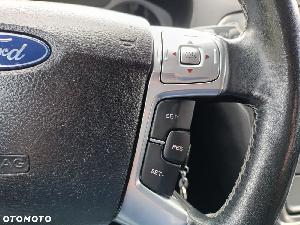 Ford Mondeo 2.0 TDCi Titanium - 29