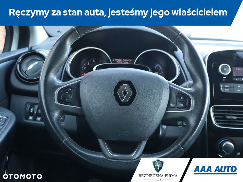 Renault Clio - 17