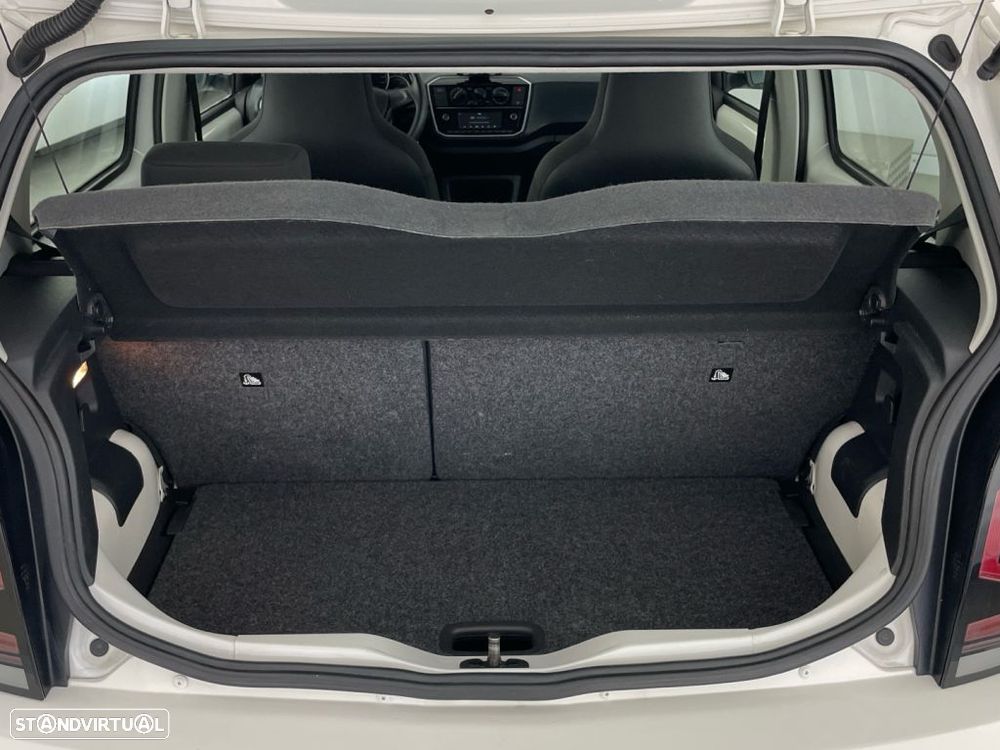 VW Up! 1.0 BMT Move - 13