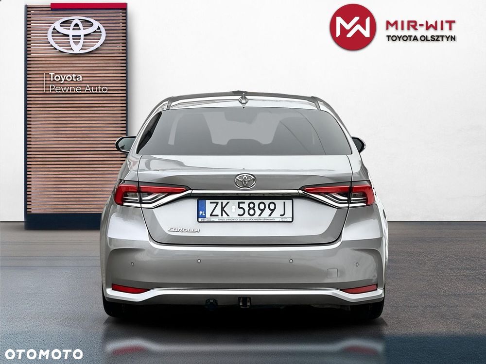 Toyota Corolla 1.6 Executive - 3