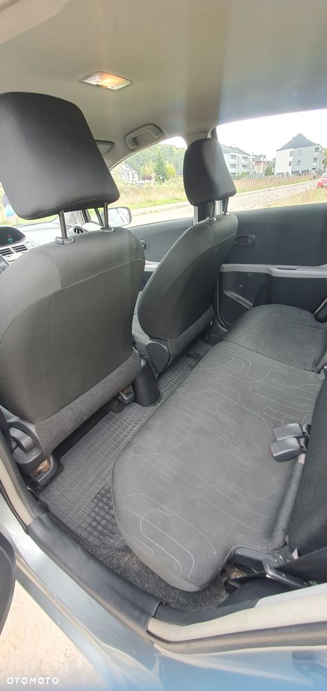 Toyota Yaris 2009 photo 5