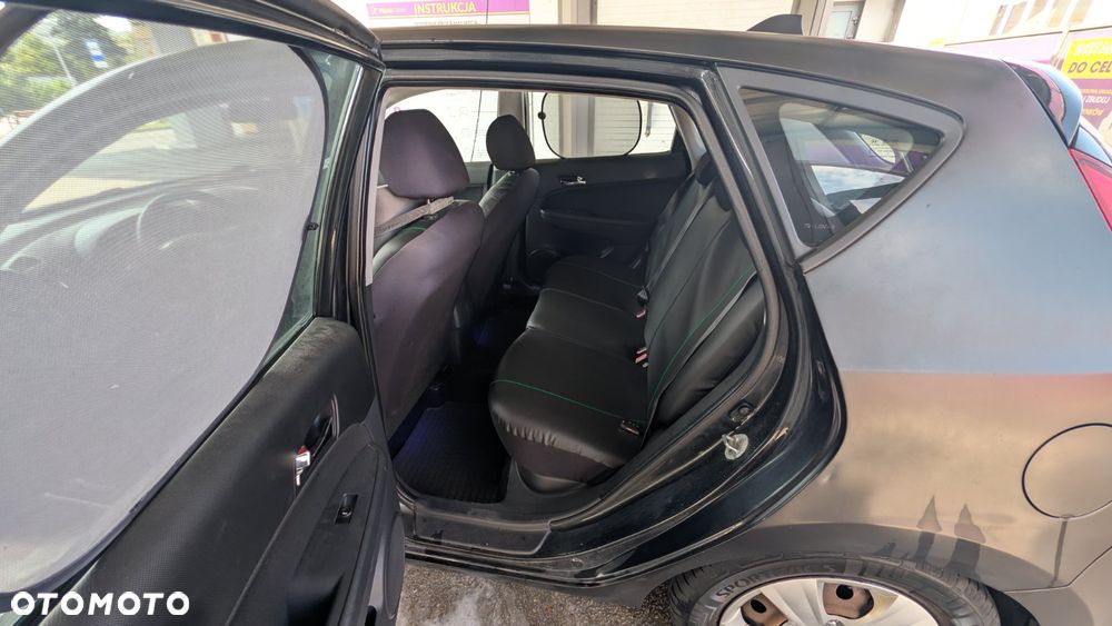 Hyundai i30 1.6 blue Comfort - 25