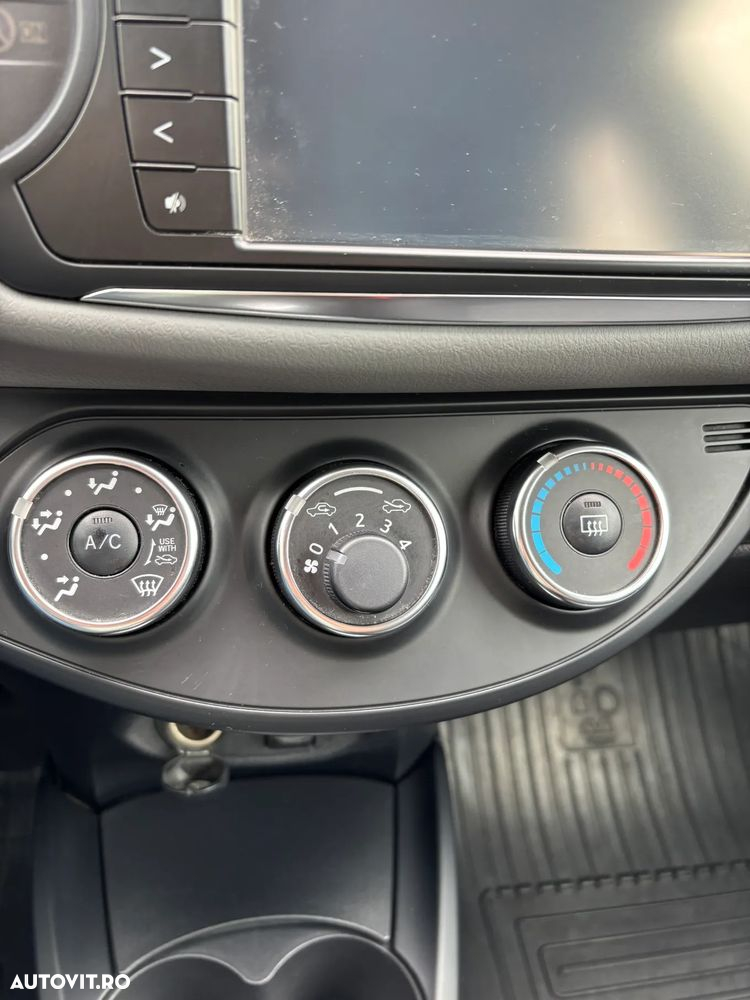 Toyota Yaris 1.3 VVT-i Luna - 16