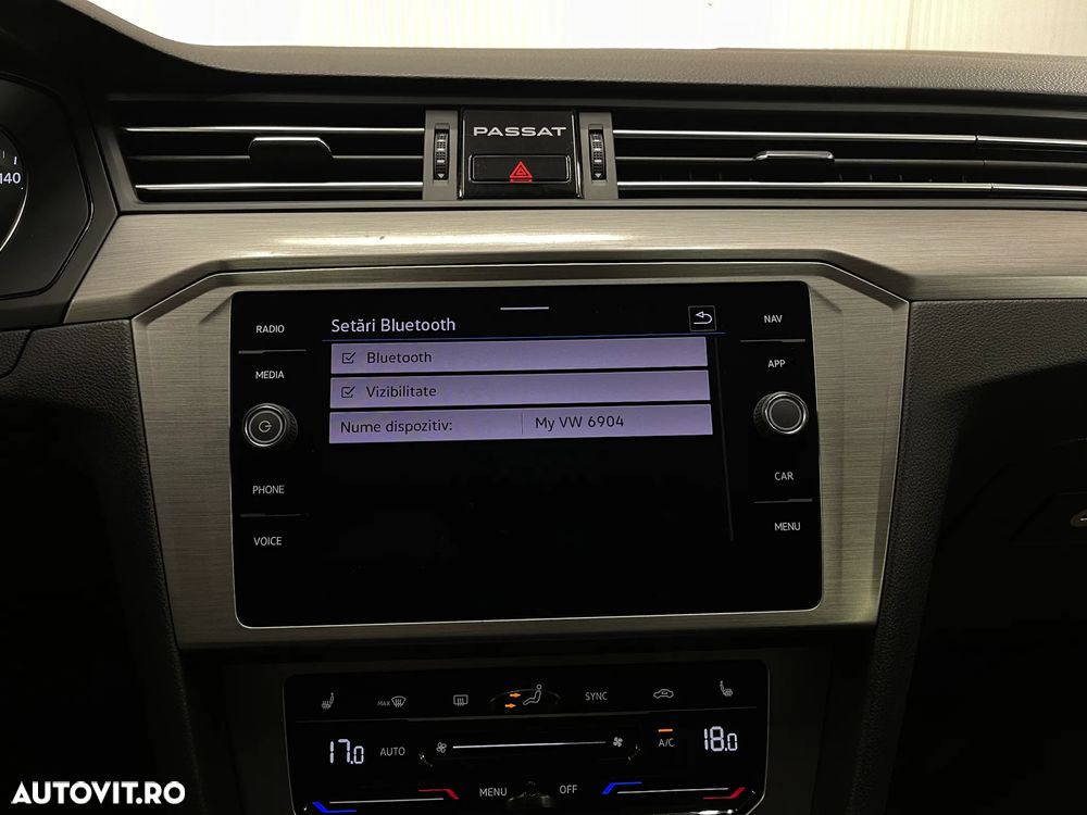 Volkswagen Passat 2.0 TDI Advance - 13