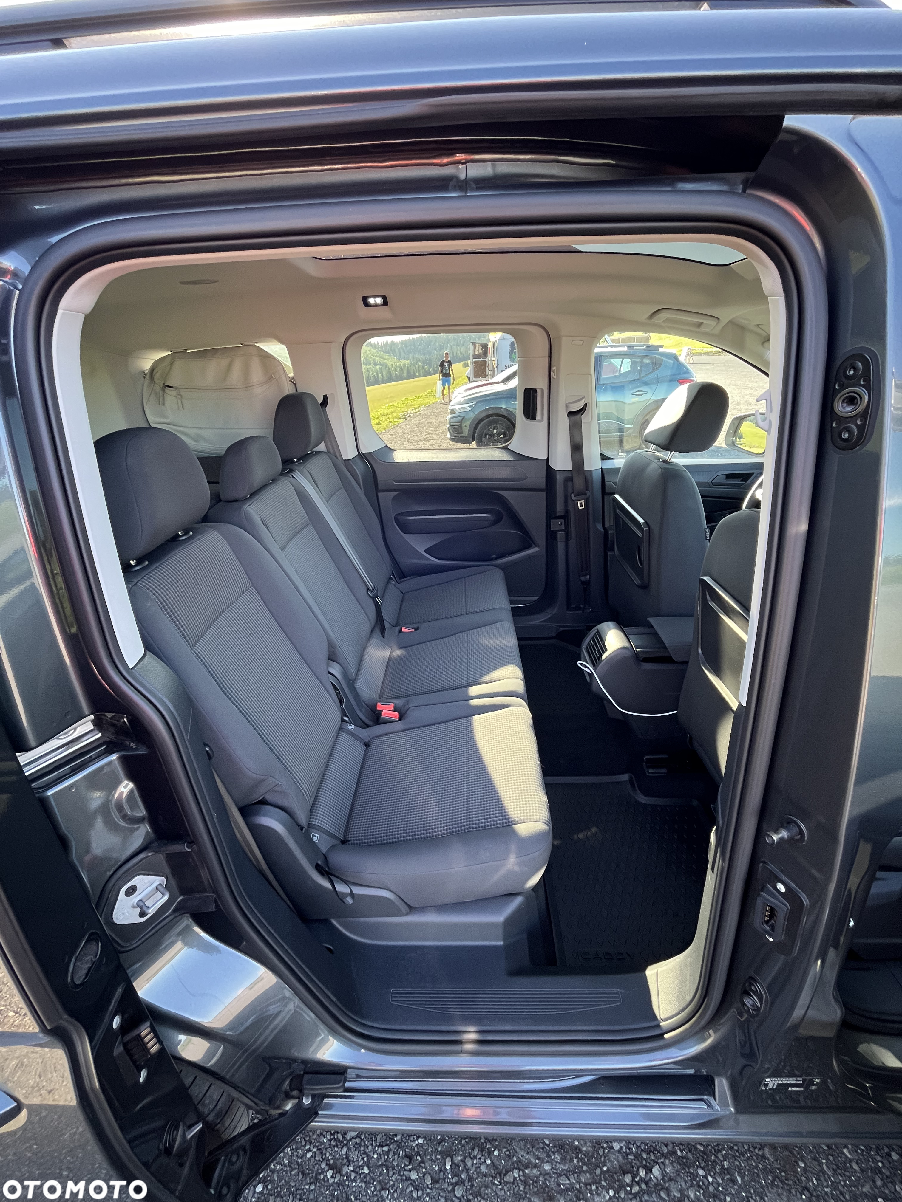 Volkswagen Caddy 2.0 TDI 4Motion - 16