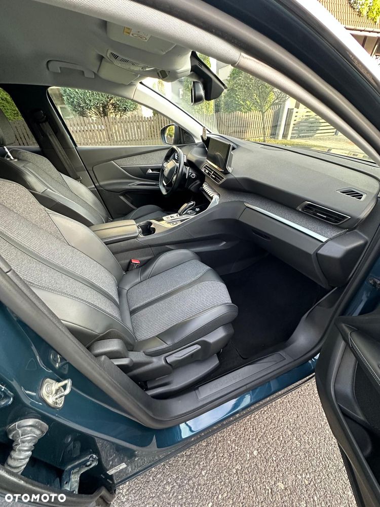 Peugeot 3008 BlueHDi 130 Stop & Start EAT8 Allure Pack - 12