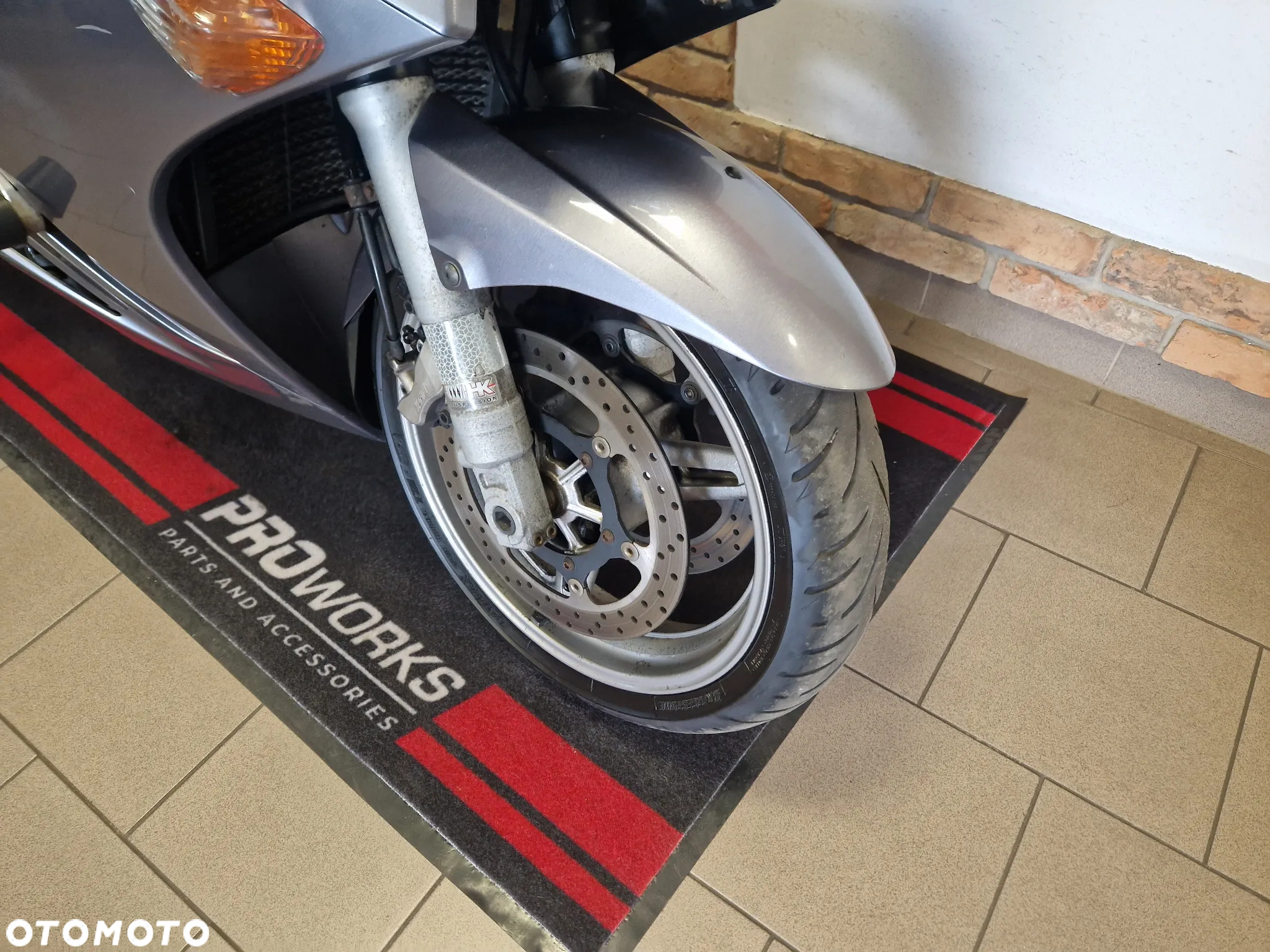 Yamaha FJR - 13