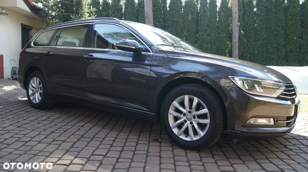 Volkswagen Passat 2.0 TDI (BlueMotion Technology) Comfortline - 1