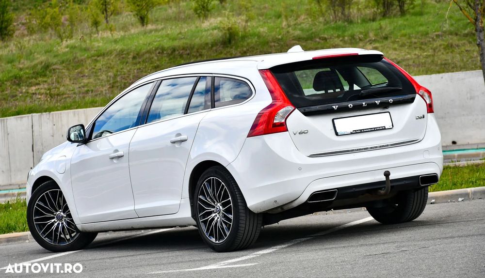 Volvo V60 D6 Twin Engine Geartronic Summum - 3