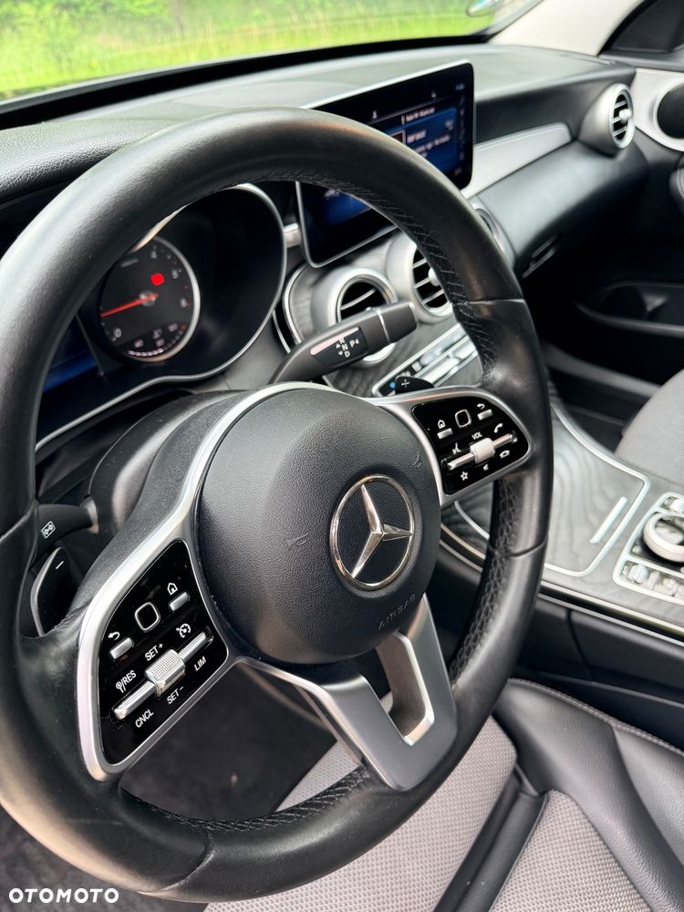 Mercedes-Benz Klasa C 220 d 4Matic 9G-TRONIC Avantgarde - 19