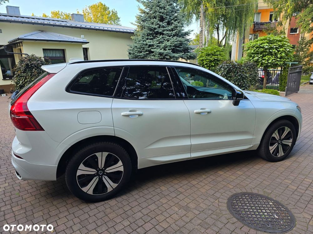 Volvo XC 60 T8 AWD Recharge Geartronic Inscription - 4