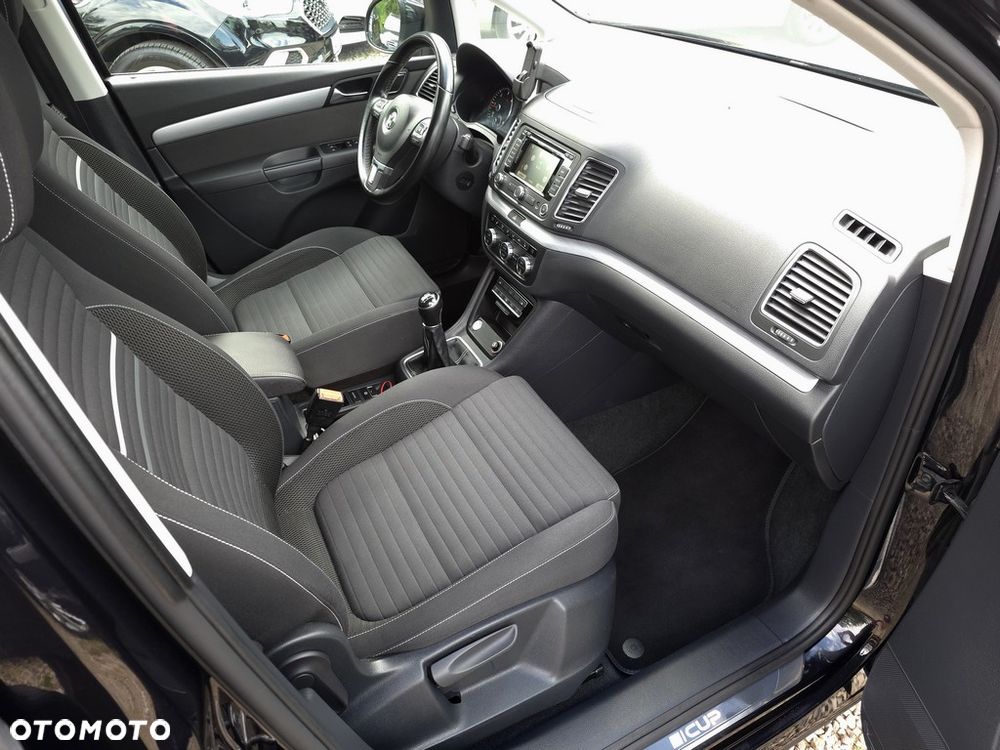 Volkswagen Sharan 2.0 TDI Highline - 13