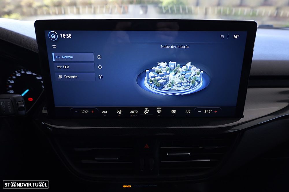 Ford Focus SW 1.0 EcoBoost MHEV ST-Line X - 29