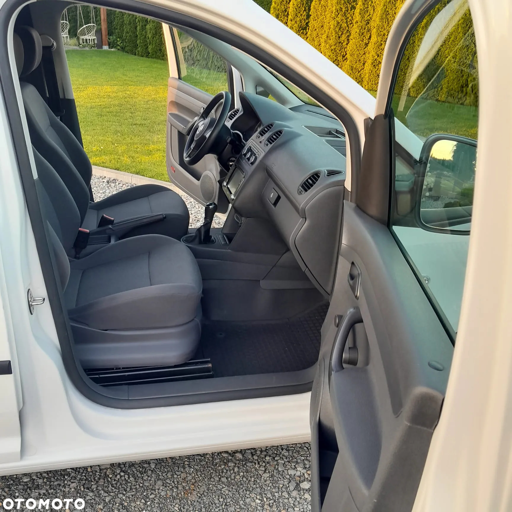 Volkswagen Caddy - 10