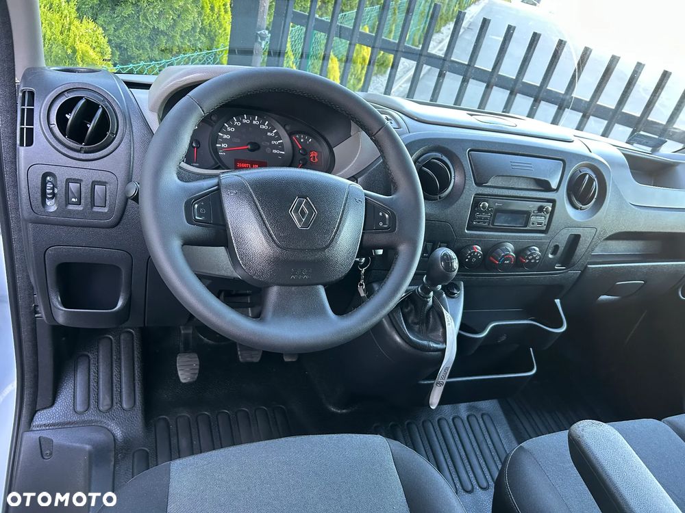 Renault Master - 18