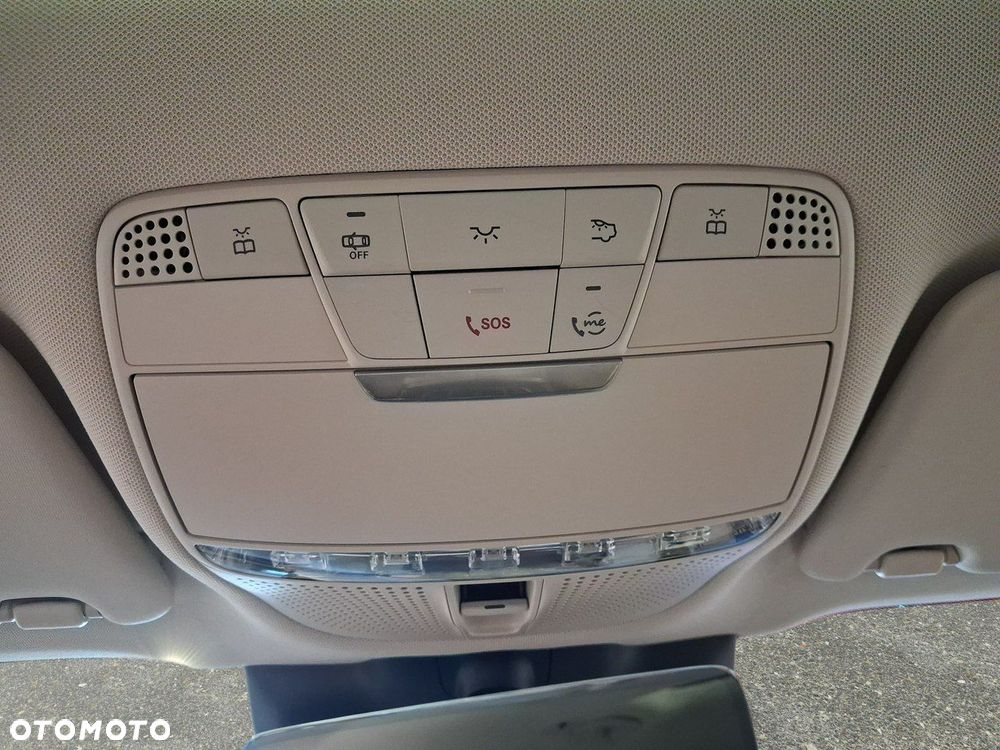 Mercedes-Benz GLC - 39