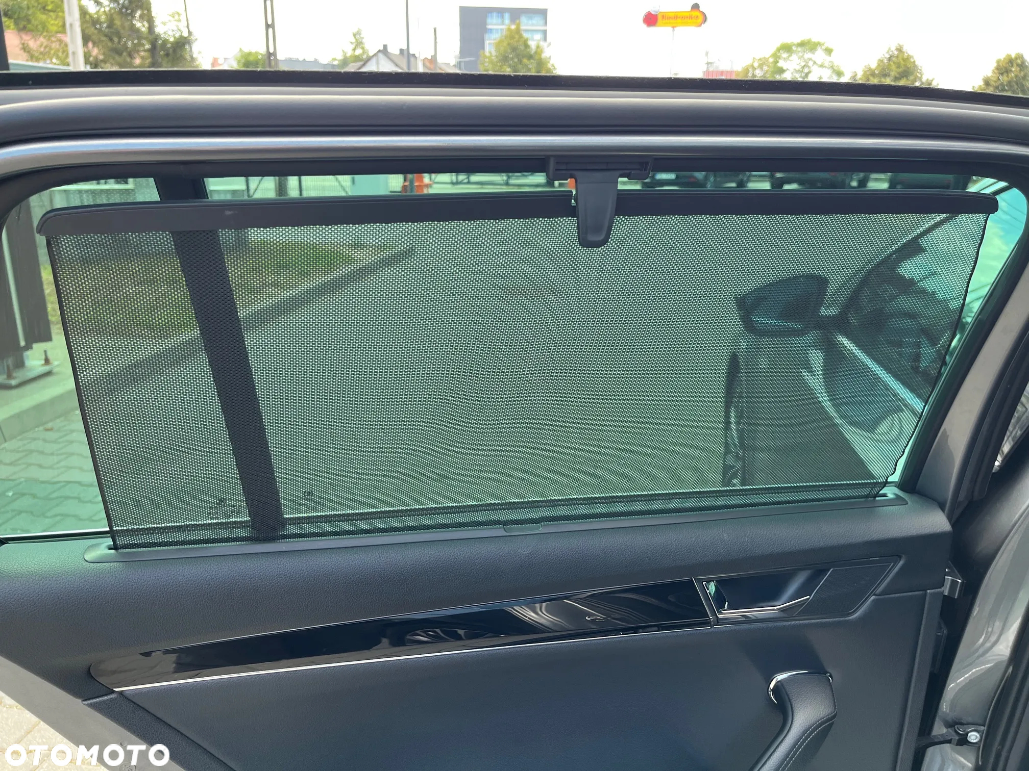 Skoda Superb 2.0 TDI SCR 4x4 L&K DSG - 14