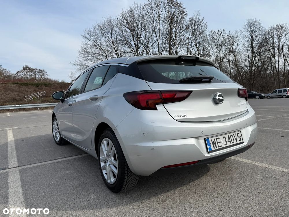 Opel Astra 1.4 T Enjoy S&S - 16