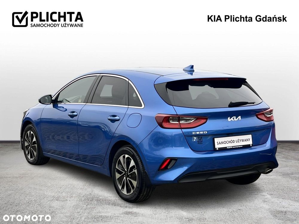 Kia Ceed - 4