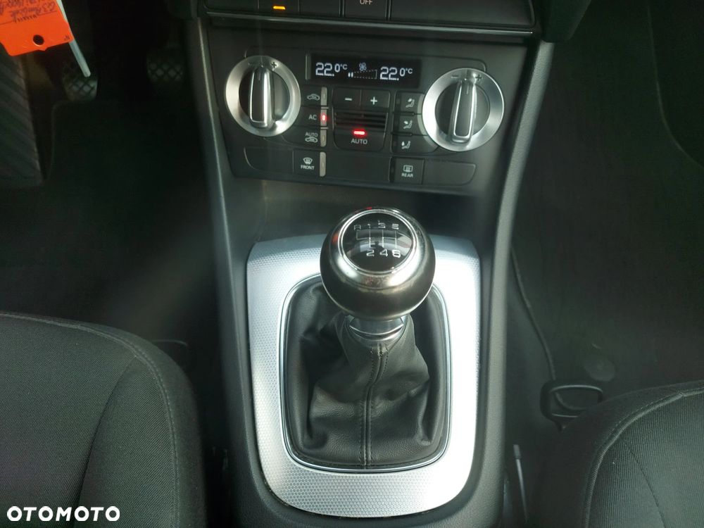 Audi Q3 2.0 TDI - 23