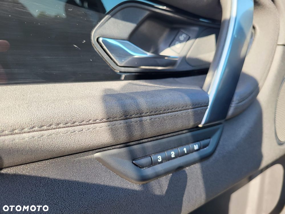 Land Rover Discovery Sport D150 R-Dynamic HSE - 15