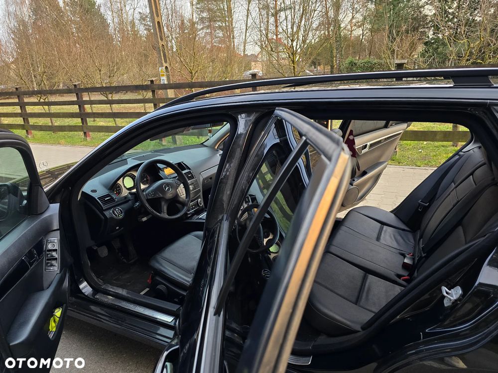 Mercedes-Benz Klasa C 200 CDI Elegance - 20